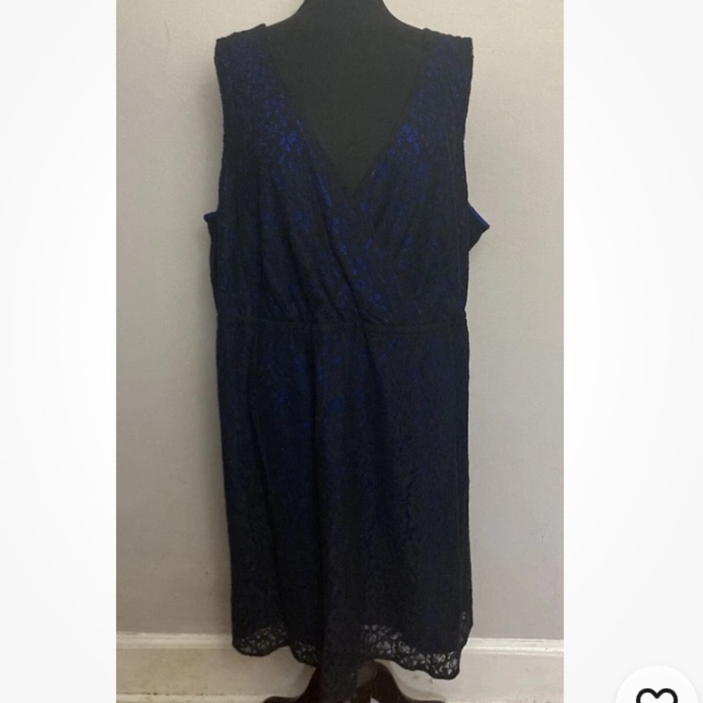 5-24 Lane Bryant Lane Dress Black blue 26 28